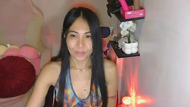 Leunah Pertunjukan Webcam