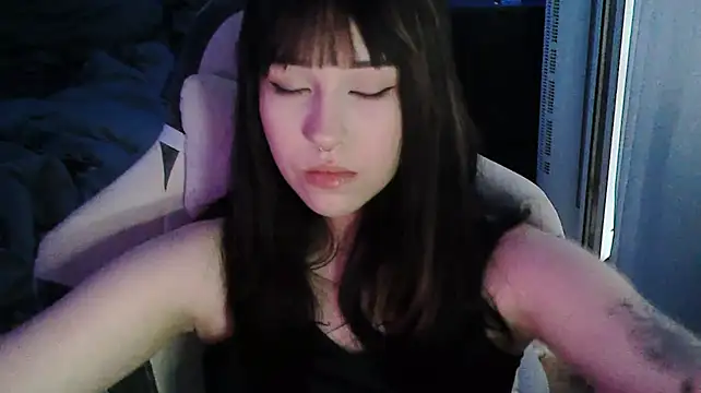 BodyEva Chat XXX live