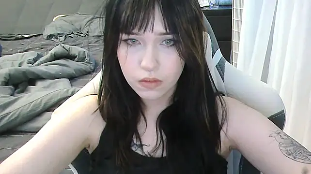צ'אט XXX בשידור חי של BodyEva