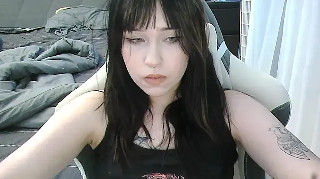 BodyEva 现场XXX聊天