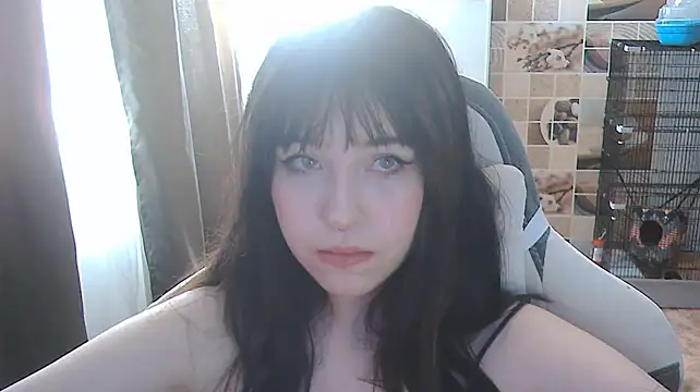 BodyEva's Live XXX Chat