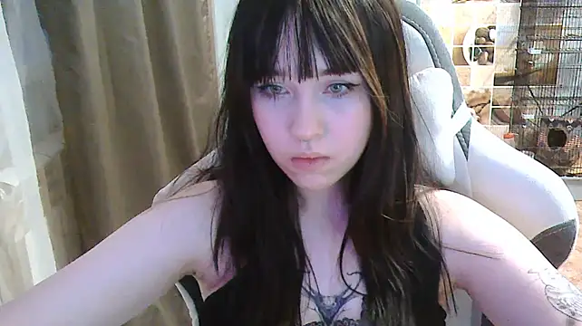 BodyEva live XXX chat