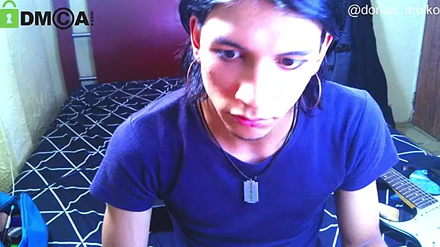 dorian_molko webcam show