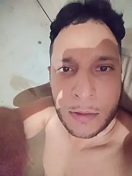 Show modela Tonny7i na web-kameri