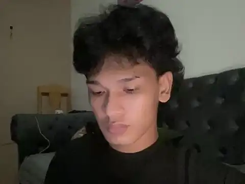Imjustasluttyintownx Show Webcam