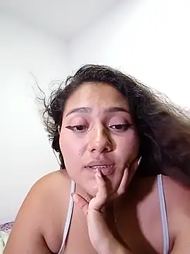 צ'אט XXX בשידור חי של snake_mia