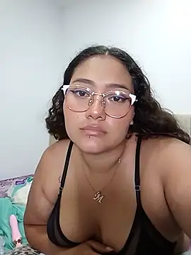 XXX chat uživo modela snake_mia