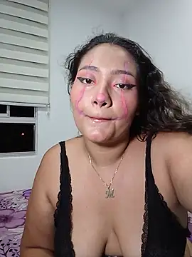 הופעת וובקאם של snake_mia