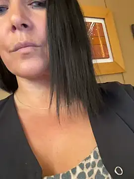 Milf_Mayra's Live XXX Chat