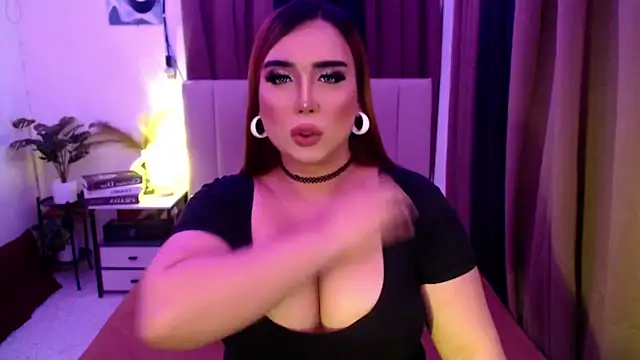 xxbigCOCKmollyxx Adlı Modelin Web Kamerası Şovu