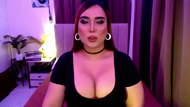 xxbigCOCKmollyxx's Webcam Show