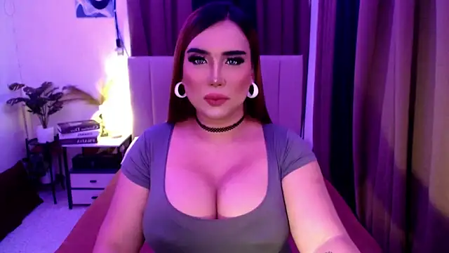 Вебкам-шоу xxbigCOCKmollyxx