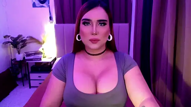 Webkamerová show xxbigCOCKmollyxx