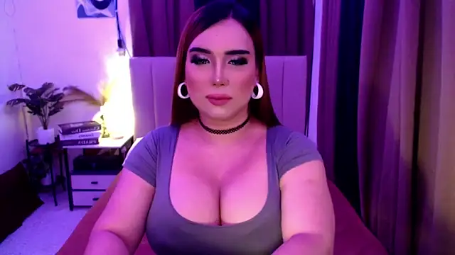 xxbigCOCKmollyxx Show Webcam