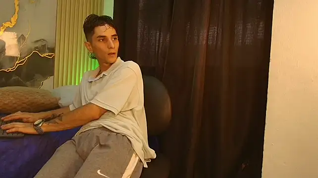 Show de Marcus_Royer na webcam