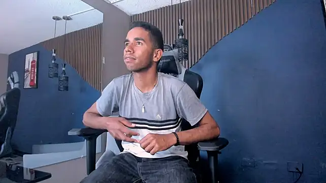 Show de MikeStivenson na webcam