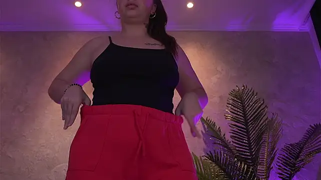 Lolajunee Chat XXX live