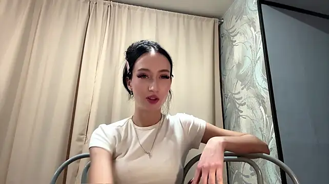 ShannaWegiel – webcam-show