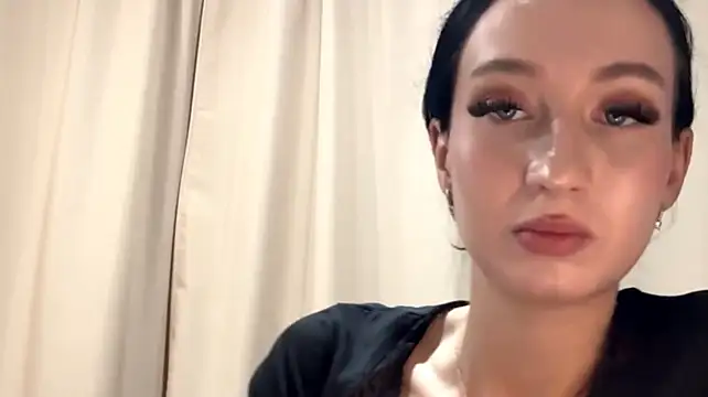 Webkamerová show ShannaWegiel