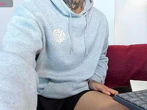 Aroon_cooxn Webbikameraesitys