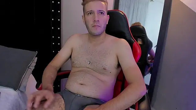Loogert11 Show Webcam