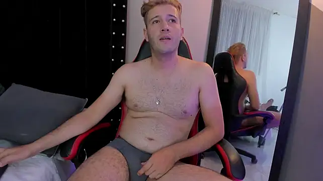 Loogert11 – webcam-show