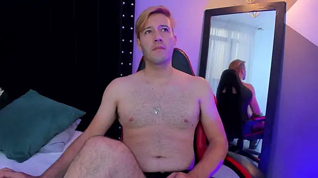 Loogert11's Webcam Show