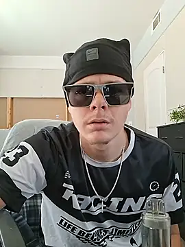 Justfacesit2026 Шоу с уебкамера