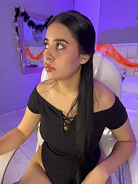Dulce_babyy Show in webcam