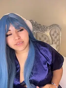 Chubby_doll_ Show in webcam