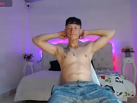 Maverick27_ Webcam show