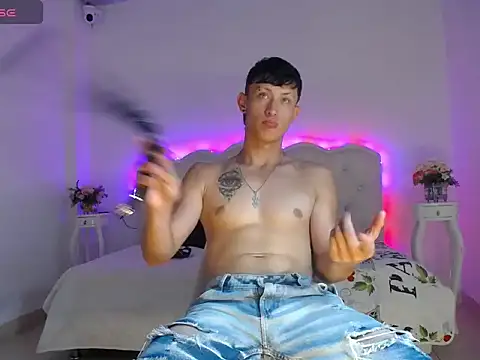 Maverick27_ – webcam-show