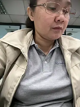 Yummykiel Pertunjukan Webcam