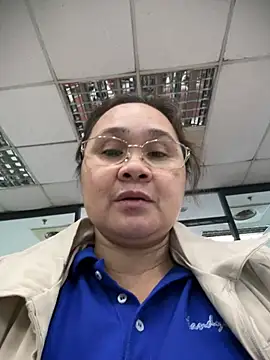 Yummykiel 网络视讯表演
