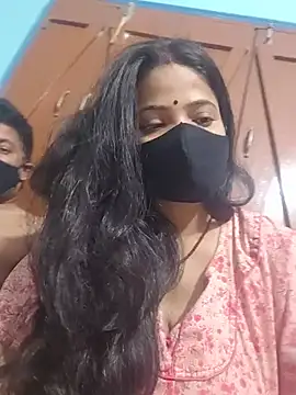 Saloni-couple Webcam-Show