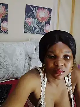 Chat XXX en directo de CrystalMelaninXxXxX