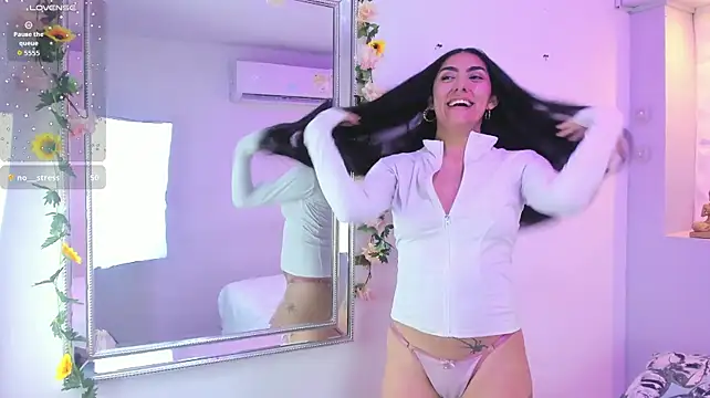 แชท XXX สดของ CamilaLuna_