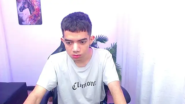 leandrocum18 Webcam-Show