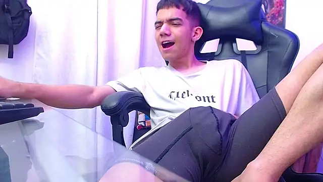 Show de webcam de leandrocum18