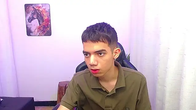 leandrocum18 webkamerás műsora