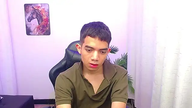 leandrocum18 在線直播表演