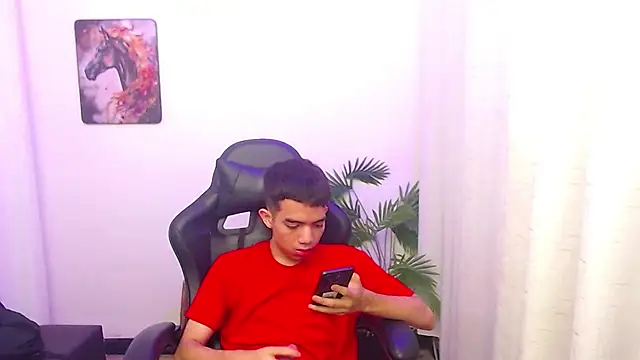 leandrocum18 Webcam Show
