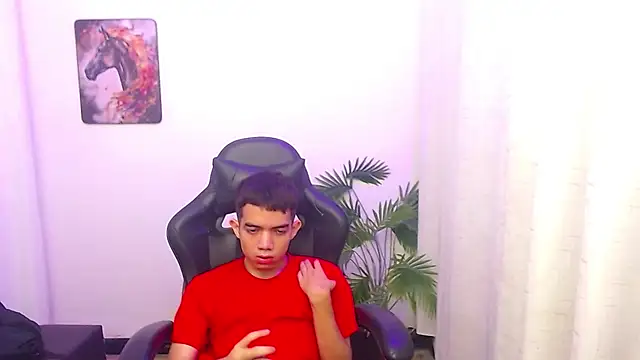 leandrocum18 – webcam-show