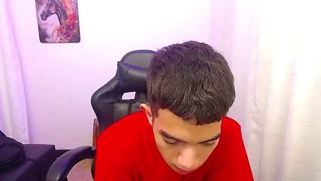 leandrocum18 Шоу с уебкамера
