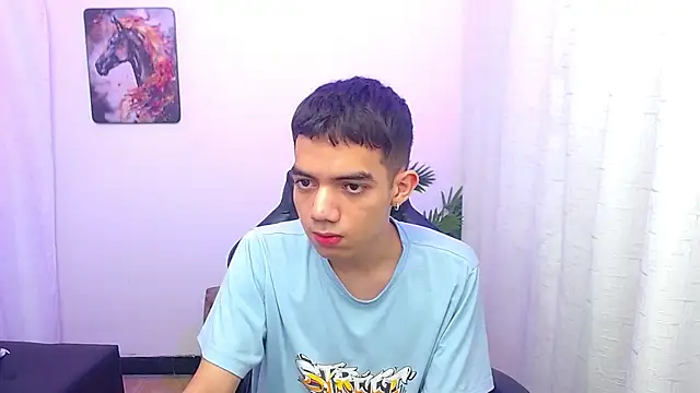 leandrocum18's Webcam Show