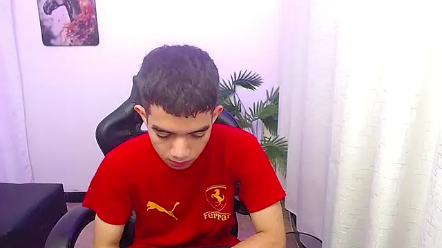 leandrocum18 Webcam-Show