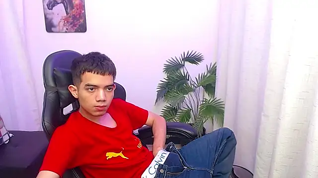 הופעת וובקאם של leandrocum18