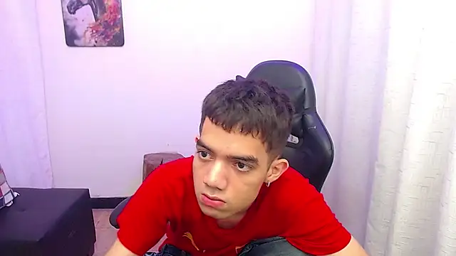 leandrocum18 Webcam-Show