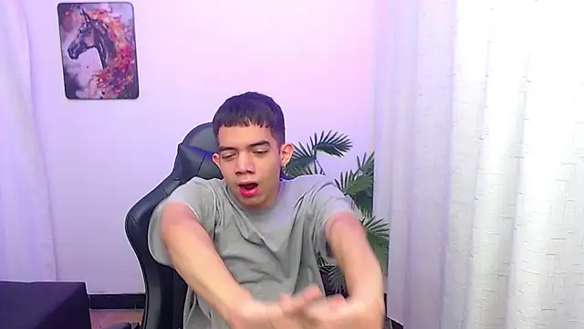 leandrocum18 Webcam show
