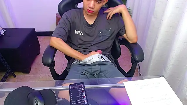โชว์เว็บแคมของ leandrocum18